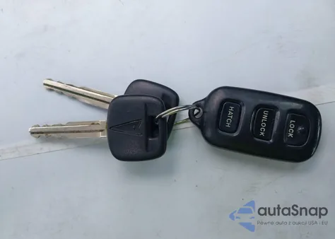 2004 Pontiac Vibe из США, поврежденный, VIN 5Y2SM62894Z439833